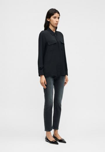 Атласная блузка