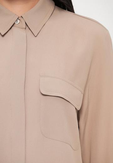 Шелковая блузка