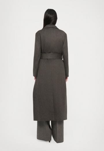 Шерстяное пальто