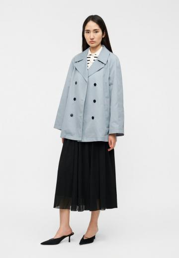 Короткое пальто