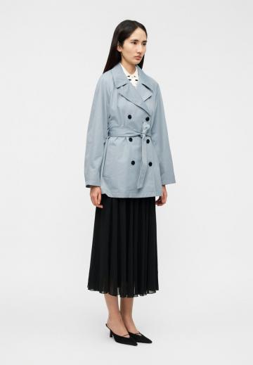 Короткое пальто