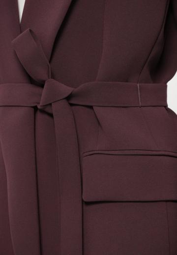 Длинный блейзер