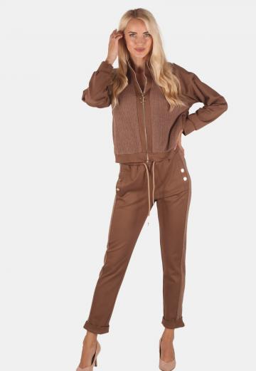 Спортивная куртка