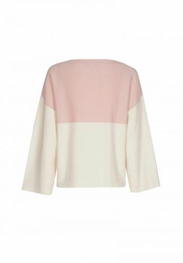 Пуловер с рукавом три четверти