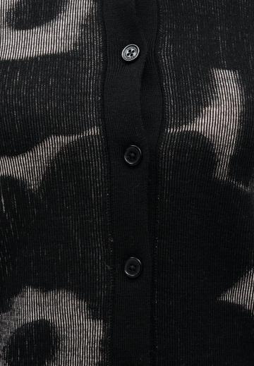 Жаккардовая вязаная кофта