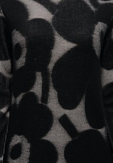 Вязаное платье