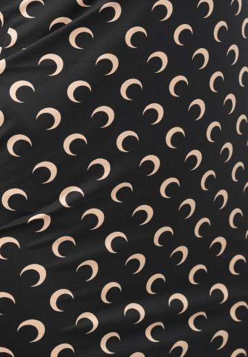 Платье без бретелек