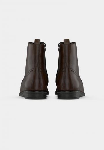 Ботинки на шнуровке