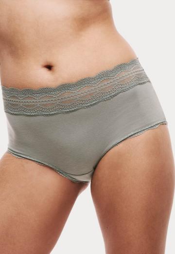 Бюстгальтер на косточках