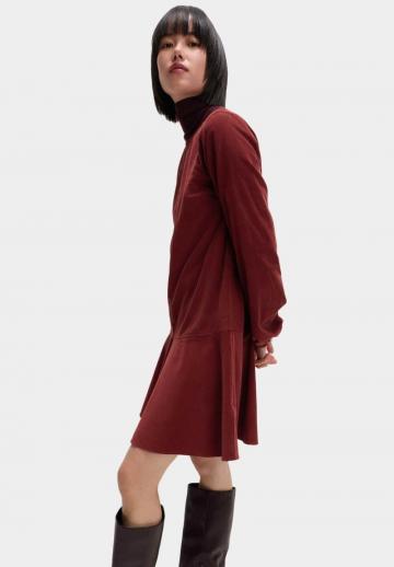 Короткое платье