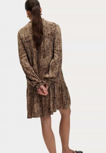 Короткое платье