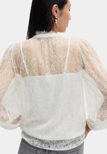 Кружевная блузка