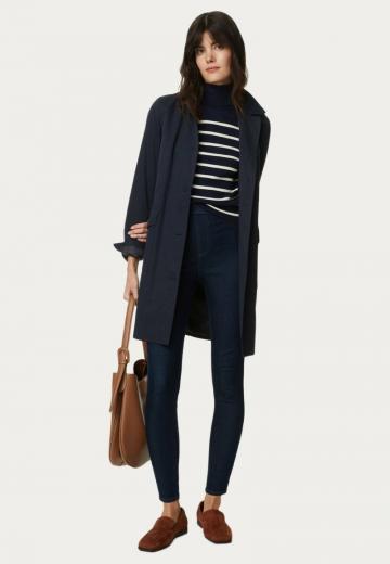 Узкие джинсы