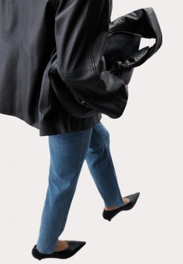 Прямые джинсы