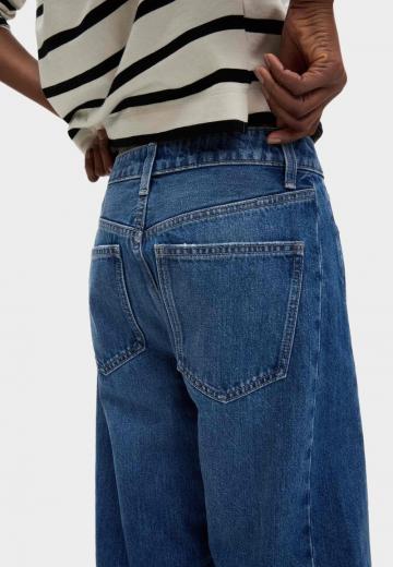 Свободные джинсы