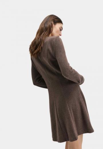 Короткое платье