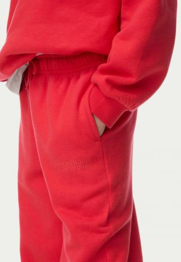 Спортивные штаны