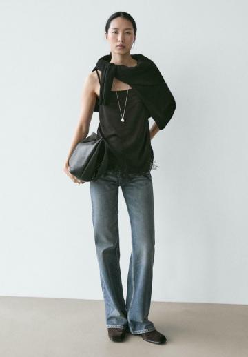 Топ на бретельках