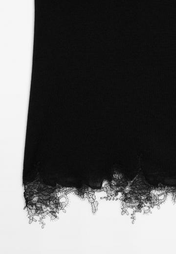 Топ на бретельках