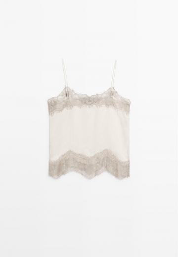 Топ на бретельках