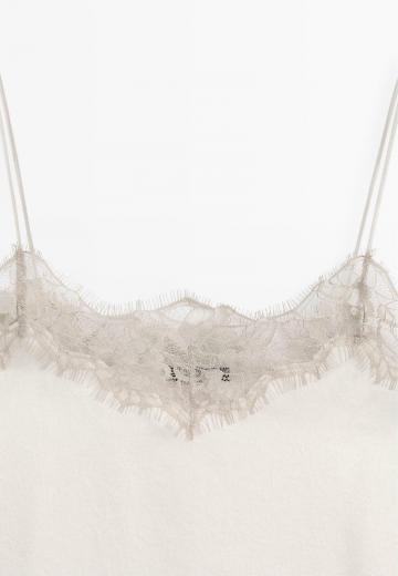 Топ на бретельках