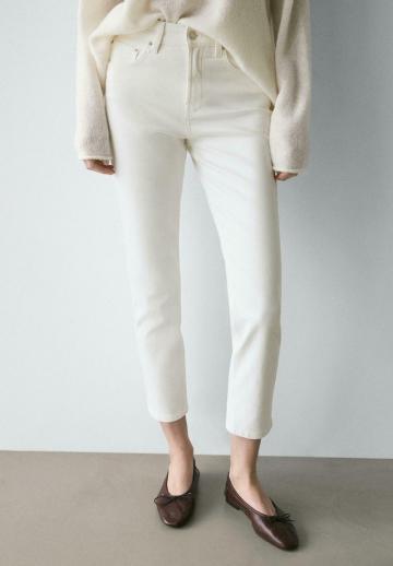 Короткие джинсы