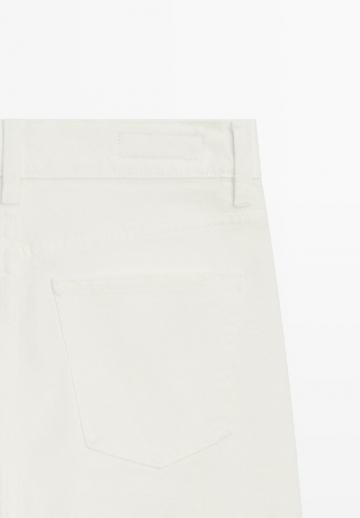 Короткие джинсы