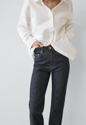 Прямые джинсы