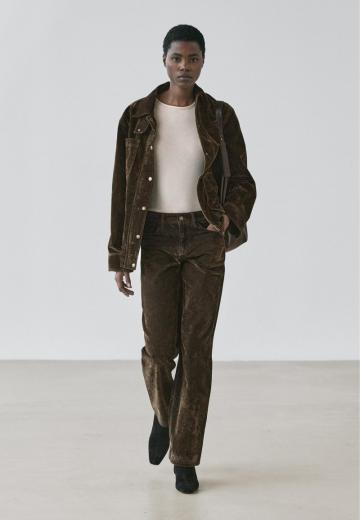 Прямые джинсы