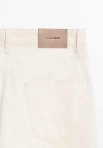 Прямые джинсы