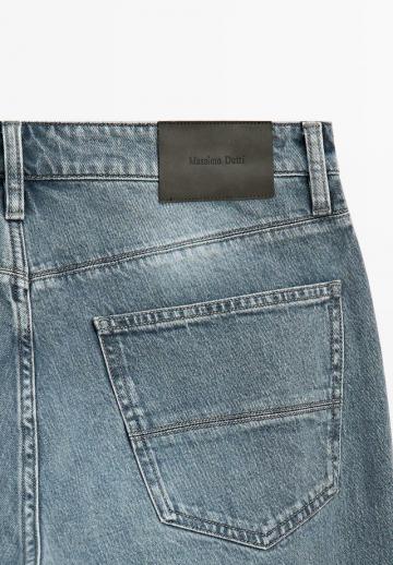 Прямые джинсы