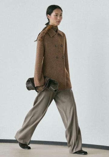 Шерстяное пальто