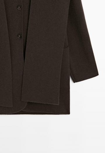 Короткое пальто