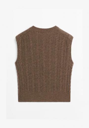 Пуловер без рукавов