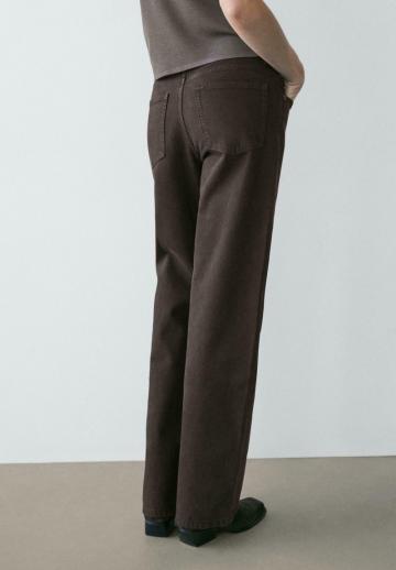 Прямые джинсы