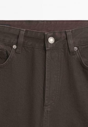 Прямые джинсы