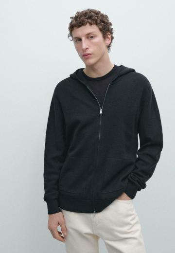 Вязаная кофта