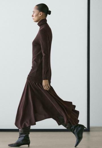 Вязаное платье