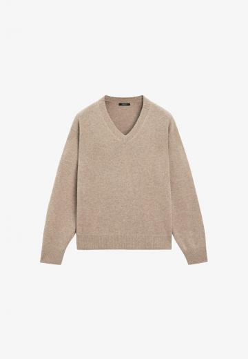 Пуловер с вырезом V