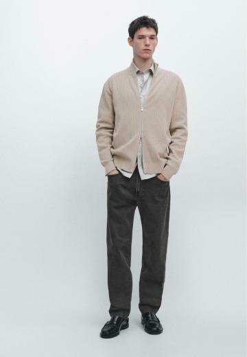 Вязаная кофта