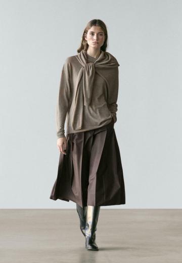 Длинный пуловер