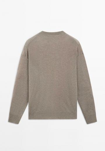 Длинный пуловер