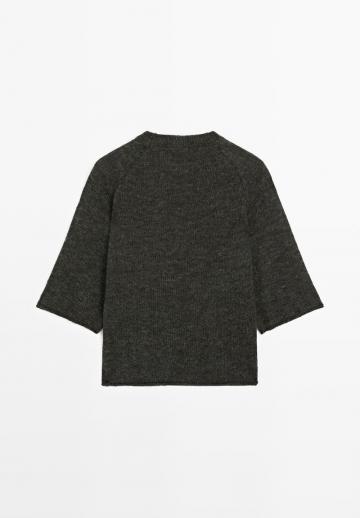 Пуловер с рукавом три четверти