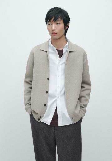 Вязаная кофта