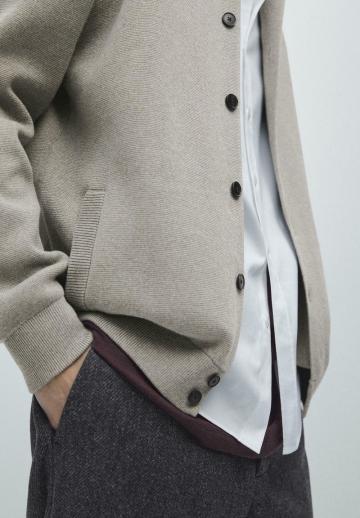 Вязаная кофта