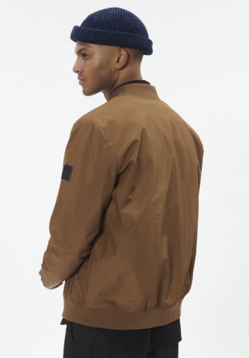 Куртка бомбер