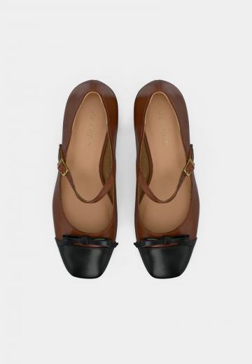 Туфли с ремешком