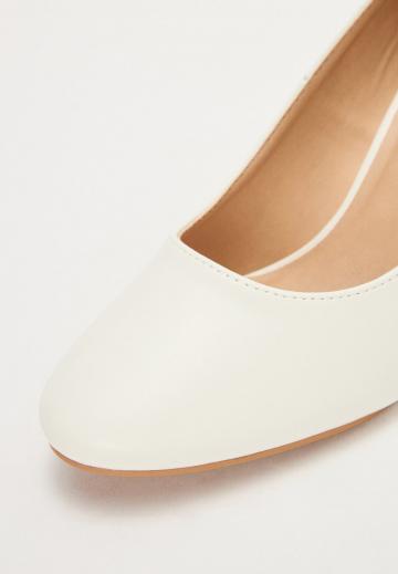 Туфли с ремешком