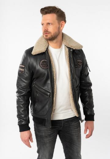 Куртка бомбер