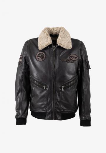 Куртка бомбер